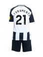 Newcastle United Tino Livramento #21 Hjemmedraktsett Barn 2024-25 Korte ermer (+ bukser)